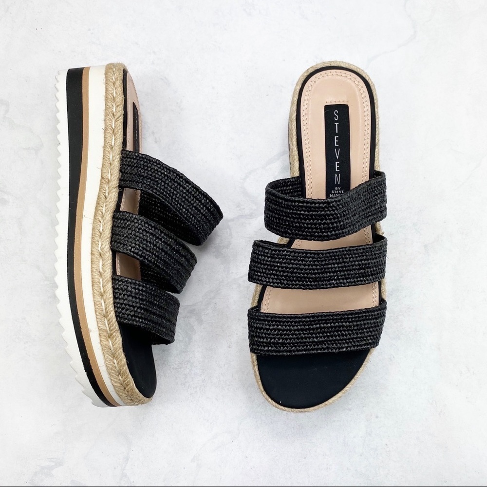 [Steve Madden] Classic Black Platform Slides - Picture 4 of 5